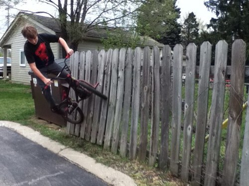 CHRISKRAUS96's profile picture. BMX