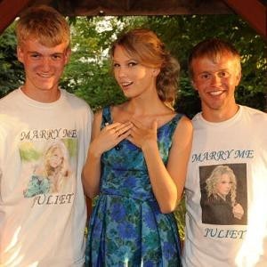 swiftiesboy13's profile picture. loving @taylorswift13 so much, be a good boys for a sweetest girl. just mention for follback. :D