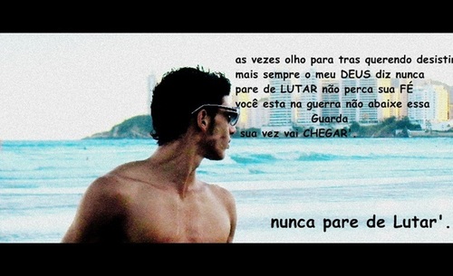 #Peixes: Aguente firme. Caia. Levante-se. Erga a cabeça. E continue sempre seguindo em frente.Você é mais forte do que pensa.
