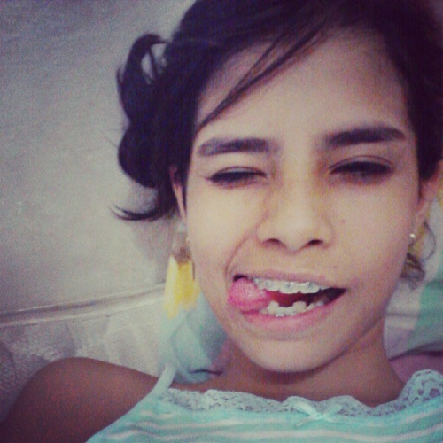 . eu te amo né? êe .. ei, tu me conheceu agora e nem adianta me trocar mais, eu amo te encher o saco piquinha kk s2 .. sua linda, te amo  ( via: @pedrodiaaz )