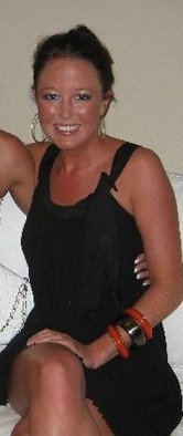 rubygems10's profile picture. British girl living in Abu Dhabi, made to join Twitter by my friend as an alternative to Facebook. O and I love a man in combats x