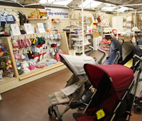 We are a family run business, based in Witney and Yarnton Oxfordshire. Stockists for UPPAbaby,Silver Cross,Quinny,Maxi-Cosi,Baby Jogger and more.