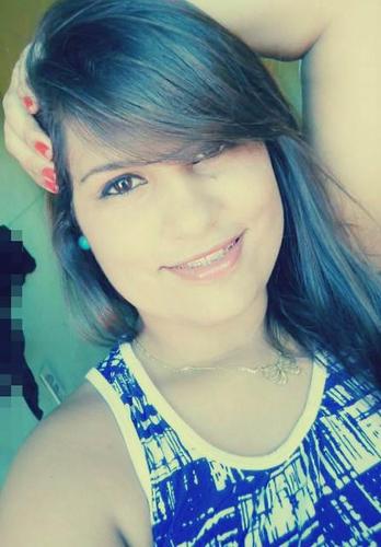 16 aninhoos , leão , adoro um forrózinho e pagodee. ;; gosto de sair com os amigos, familía *-*' http://t.co/T6hmkgEjDN