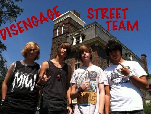 DisengageST's profile picture. This is the street team for Disengage
http://t.co/t8yHodf0x5
follow the members: @devinclawson @alexlassa @SameDeepWatrAsU @druginmeisamber