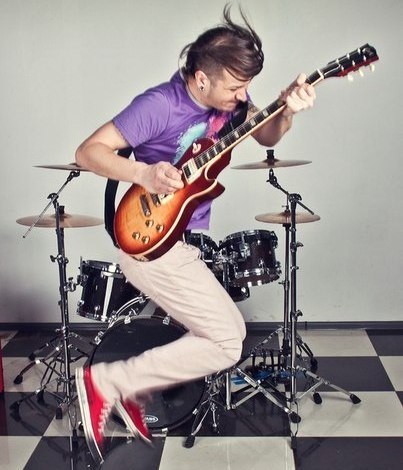 SerhijKostyuk's profile picture. I play the guitar in such bands: Bezodnya and Motor'rolla