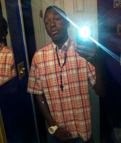 PJ_MageeKing's profile picture. No bio...jst a nigga gettn use da twitter