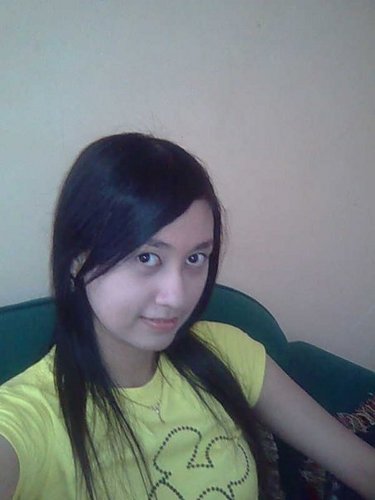 IntanzVania's profile picture. .;..........