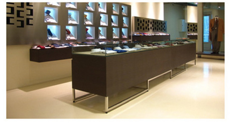 RED3 is a retail only design and display firm servicing clients around the globe. We work with large and small clients from start-ups to ongoing firms.