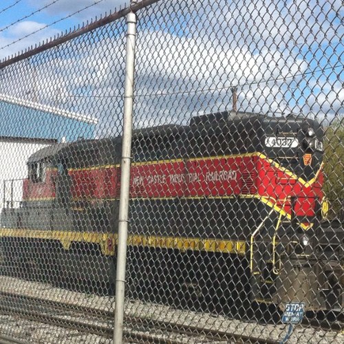 finebroth's profile picture. 