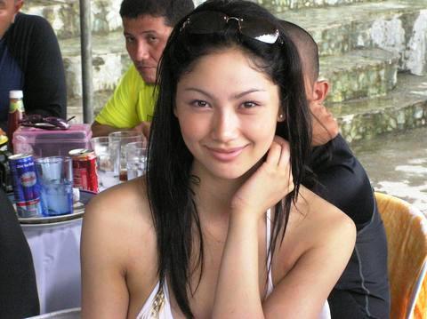 Myrtiecrde's profile picture. hi  Myrtie C here. I eat a semi-raw diet and passionate about keeping the body and mind balanced.  Follow me and I'll follow you back.