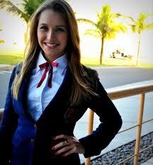 1universo, 8 planetas, 204 países, 809 ilhas, 7 mares, 6 bilhões de pessoas e eu só preciso de você. @CarlaDiaz_  Criado:30/03/12