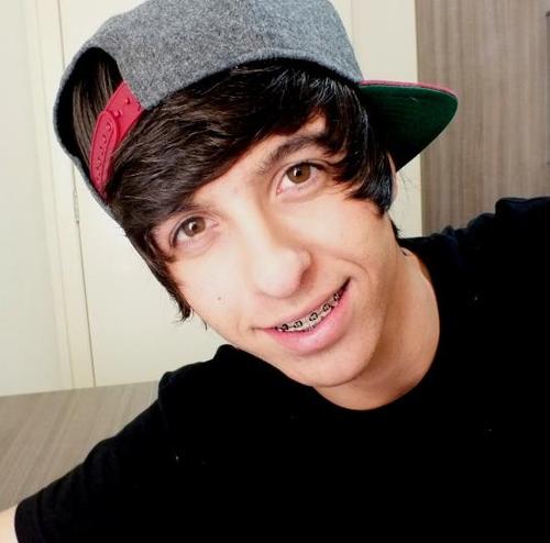 I need you , @luigidomingues .  Oficializado por ele mesmo . Te Amo meu príncipe