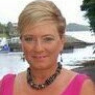 shonasue's profile picture. professional dance teacher in ballroom + latin dance.