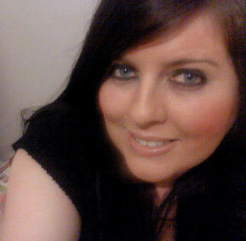 Executive booking agent for mike russ entertainments uk.And mum to 3 children chloe,jordan,lucie.