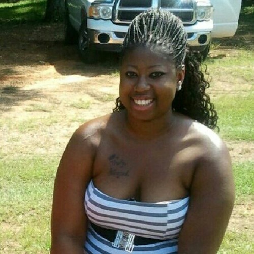 It's ya gurl Cierra. I can b ur best friend r ur worst enemy, da choice is urs. *Kisses* #QueenCe #Mz.Independent #TeamBossBitch #TeamGalaxy #TeamFollowBak