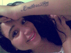 Não importa onde, não importa como, a única coisa que sei é que eu daria tudo para ficar ao seu lado pra sempre. Te amo amor!