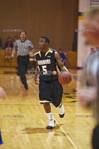 God First, Family, School, and Basketball comes after... Im a truly blessed Kid trying to make my dream come true.. #BallisLIfe #TeamYonnaMarie #76ers follow me