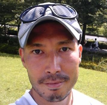 時遊人　　　　　　　　　　　　　　　アクセ関連の制作・卸会社とインターネット広告関連、集客コンサル、不動産業etcの事業で国内外12社のオーナー。ほぼリタイアなセミリタイア？中。このアカは気ままツイート用。