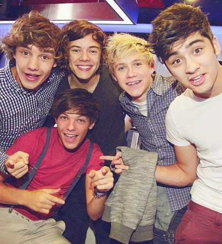 Cause i can love you more than this yeah! (8)
My idols and my inspirations are 1D♥