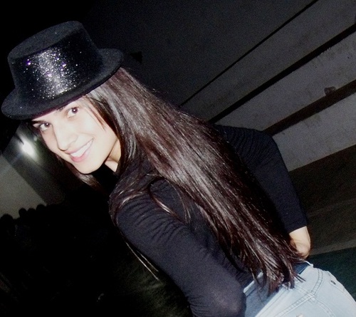 namorada do @wtontuller  
17 anos, Canceriana, ecletica, dramatica, teimosa, muiiiiito cimumenta   \õ/