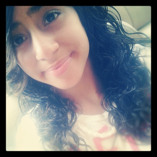I love FOOD ^_^ I love my friends & family . . & Laughing for some reason , but thats just me x3 Livin' life to the fullest . Follow me and i'll follow you (:
