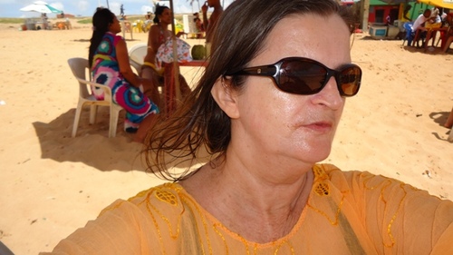 Progressista, apaixonada por Jesus Cristo, petista, Lulista, Dilmista, antifascista, anti-racista, lutando por Mulher Preta, Indígena, minorias na Política.