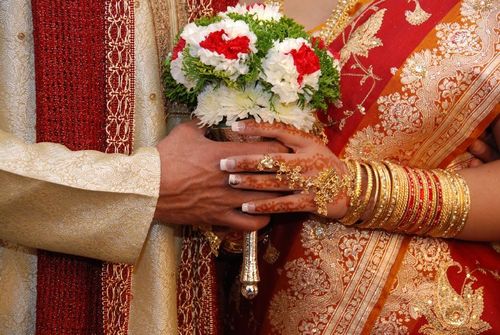 Hindu_Weddings's profile picture. Professional Photographic firm specialised in Indian, Sri Lankan, Fijian Hindu Weddings, Afgan Weddings, Portrait and Events photography in Sydney & Melbourne.