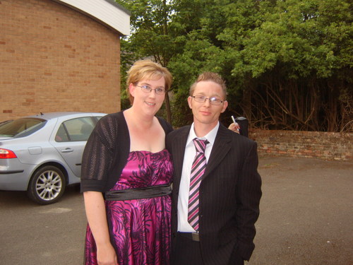 hi im katie. i love life and most of all i love my family xx