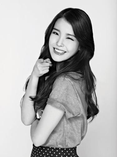Offical @SexyCityRP roleplayer of IU // 93Liner // Straight // Jieunnie // lemme be more matured .