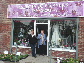 Unique designs for all occasions, we deliver daily throughout hull and surrounding areas.