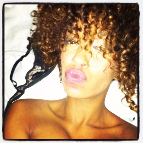 SincerelySemhar's profile picture. *Anti-Bra Movement I'm a poet, lover & friend. An artist of words till the end. I'm a party girl & a homebody, a pretty girl, a nobody. I am...ME:)