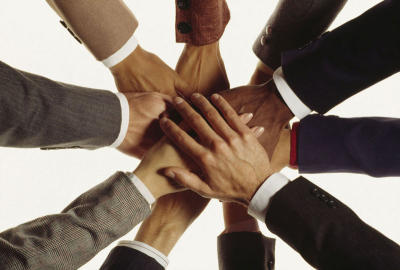 Welcome to a team that will change your life. We work together in order to reach our dreams together.