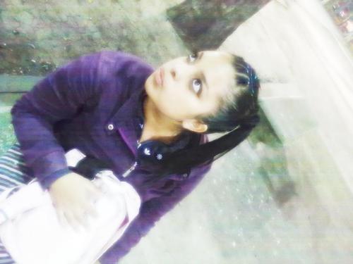 Madeleii18's profile picture. 