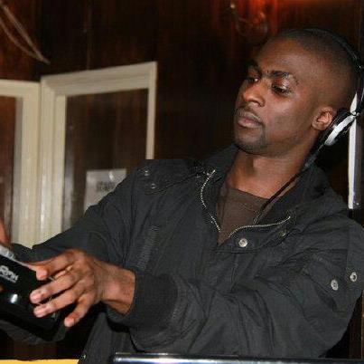 Support account for DJ AG!!! Follow him @dj_ag85 Check him out he is one of the best up and coming DJs in London!! http://t.co/vFPl3PU4Nx
