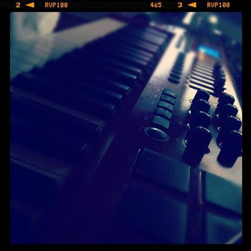 Superstar10MG's profile picture. The team consist of the young and talented artist/writer/producer @julytheproducer, with creative concepts and operations @rondfernandez and @compownd