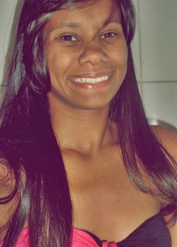 Tenho um lado que leva as coisas muito a sério. E o que me salva na minha vida é que não consigo levar esse meu lado sério tão a sério.