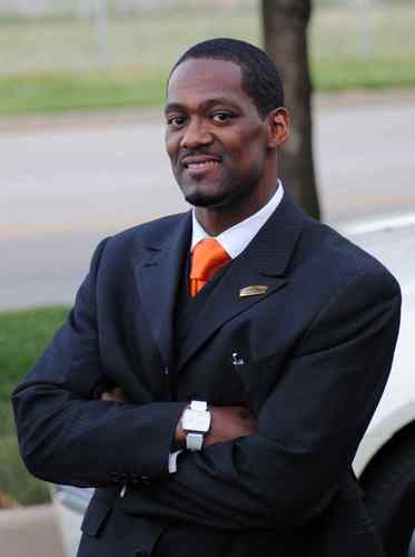 dreambuilderj's profile picture. 