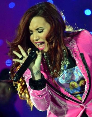 uma Lovatic, love @ddlovato