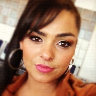 FC Dedicado a Diva @MelanciaOficial esta pessoa linda, simpática, perfeita, humilde, etc...quer saber mais ? é só seguir ;)