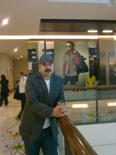 rmzntpl80's profile picture. Benim Dünyam,saklı kentim,sıg sularım,sığındığım rıhtım ..
http://t.co/gfsgx7f4hX
