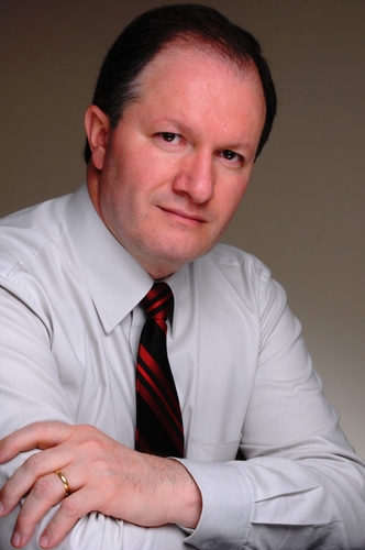 Administrador, Conselheiro Empresarial, Escritor, Mentor.