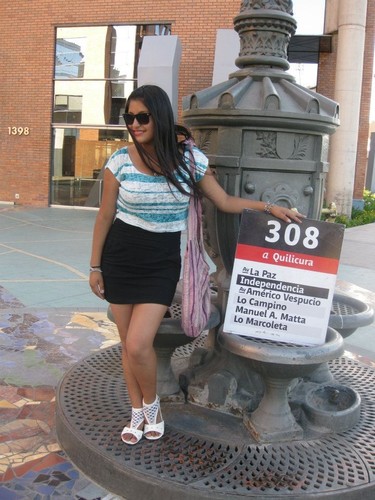 Hoola c: si queres conocerme mas *-* agrega a facebook :G c: http://t.co/0EFQFDaJ