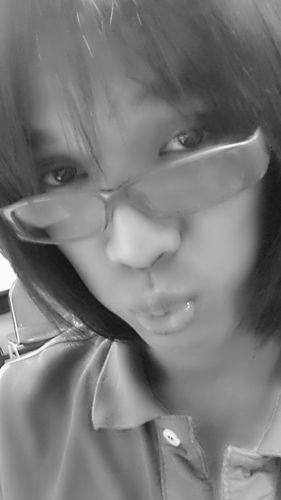 Um..i don't know how to do introduce myself but i'll tell you i wanna I can be friends with everybody..See ya!!!  Best