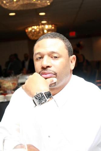 Cool laid back man. Enjoy hanging out and being a Dad!!  Phi Beta Sigma til the day i die!!! Tre Club.