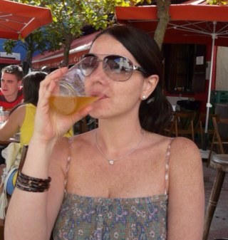 MaryCarpe's profile picture. 