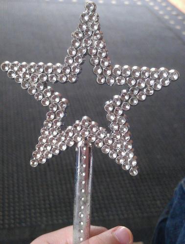 1conor2's profile picture. ......checking the straighteners