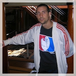 Amante del deporte. Entrenador Personal EQF4. Crossfit Level 1 Trainer.