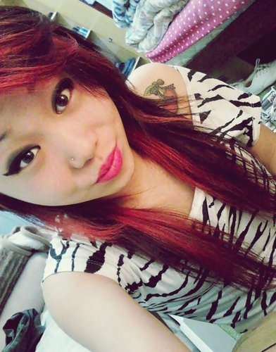 Sou Mandy  Japonesa chata&feia' H-tinha do @japa_84 Love Rock'&&'Skate' IrmãGemea Da @ItsGiannySurita Follow Me?