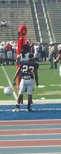 Seeee imma college boy frm jersey n football n tracc is ma thing , but umm #letsgojersey #teamfollowback #teamtatted #teamstudentathlete #MorganStateU