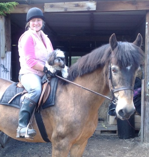 Lynn7575's profile picture. 